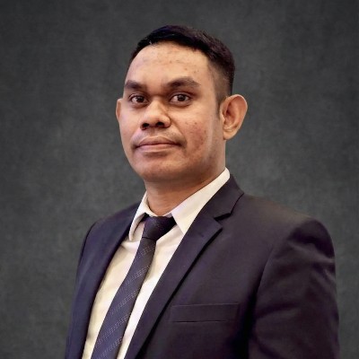 Dr. H. BAHARUDIN SALEH INGRATUBUN, S.E., S.H., M.M.,M.H